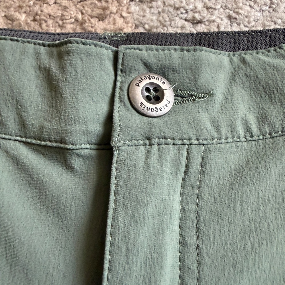 Patagonia Women’s W’s Tribune Green Cargo Pants - size 10 - Picture 10 of 12